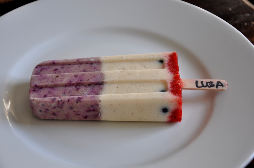 JoghurtEismitFrüchten