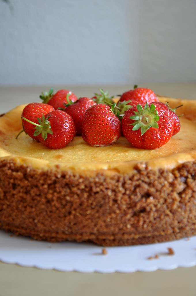 KäsekuchenmitErdbeeren