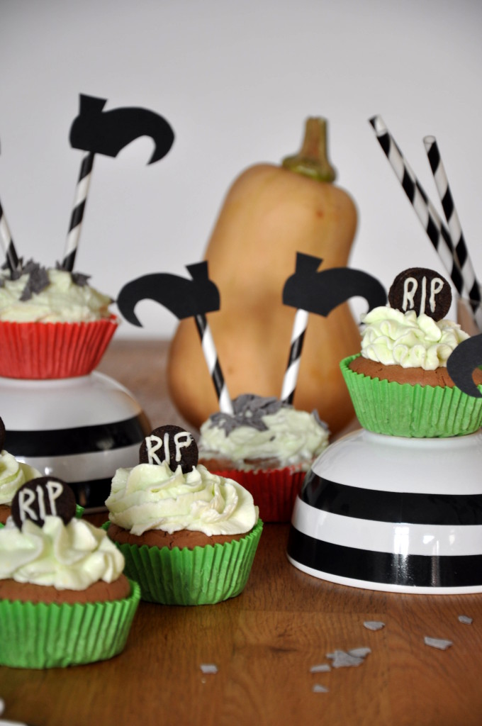 HalloweenCupcakes