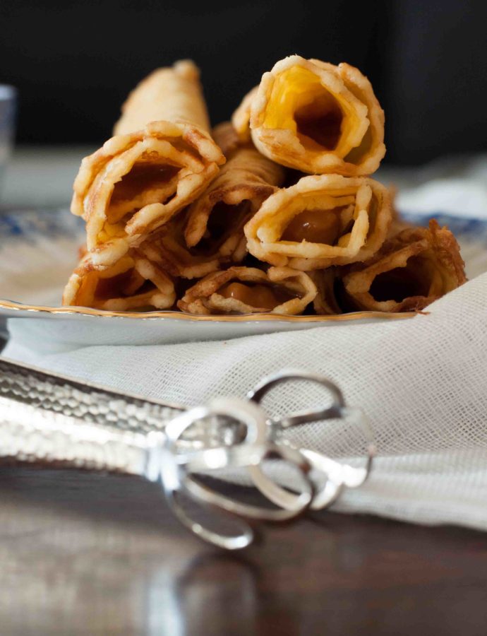 Russische Waffelröllchen mit Karamell & Walnüssen – Mein Beitrag zum Bloggeburtstag von Ein Häppchen Liebe