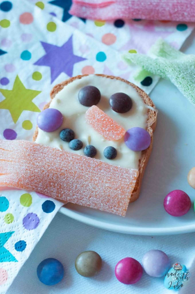 Zwieback Schneemann Nahaufnahme